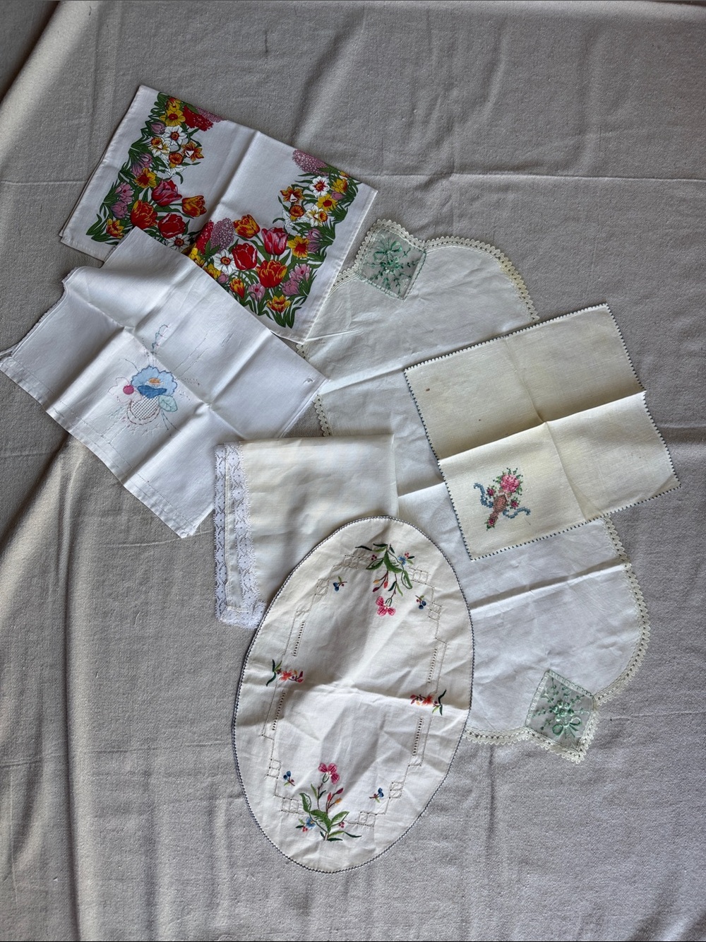 Embroidered White and Floral Set of Linens Vintage Table Scarves